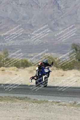 media/Dec-07-2025-CVMA (Sun) [[3e7d2de5dc]]/Race 8-Middleweight Shootout/